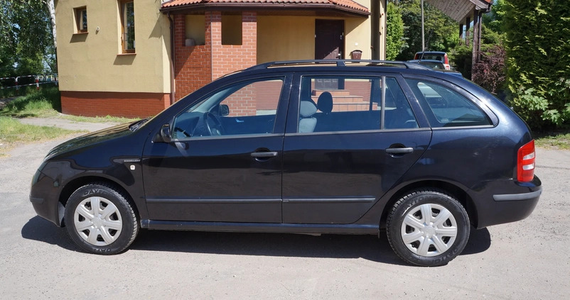 Skoda Fabia cena 8600 przebieg: 112875, rok produkcji 2004 z Chodzież małe 79